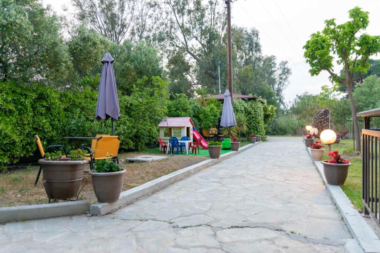 Athanasia Studios Neos Marmaras Bagian luar foto